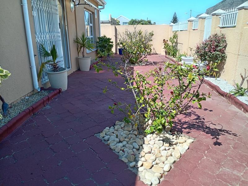 3 Bedroom Property for Sale in Retreat Western Cape